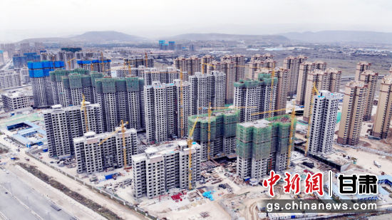 航拍兰州高新区:见证勃勃生机
