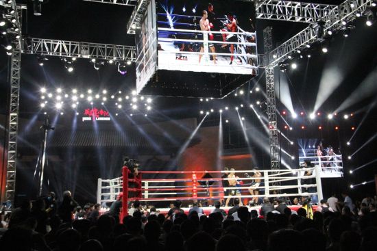 英雄传说亚洲巅峰世界搏击王者争霸赛在敦煌举