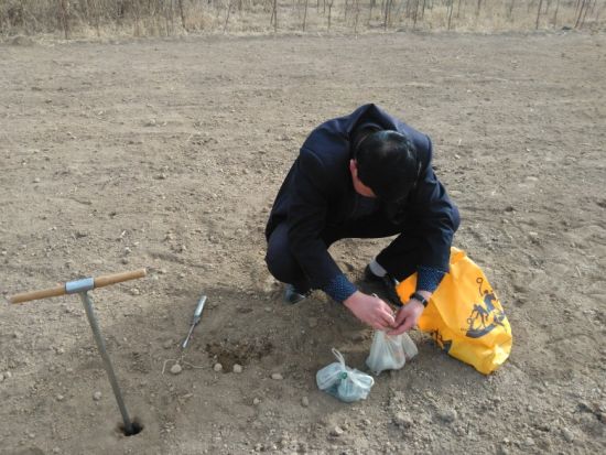 甘肃临夏土壤解冻期推迟 春麦早播受影响-甘肃