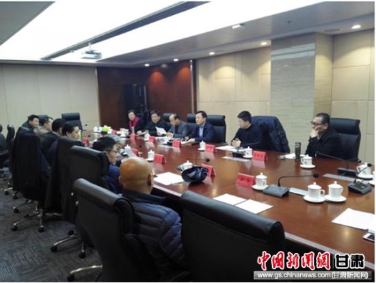 兰州高新区2017年工程类中级职称评审会召开