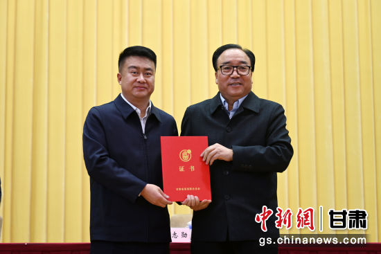 123գл᳣ܻ£ʡԭԱ鳤ʡ᳤ܻ־ѫΪܺ䷢ʡܻ»᳤֤顣 Ĳ 