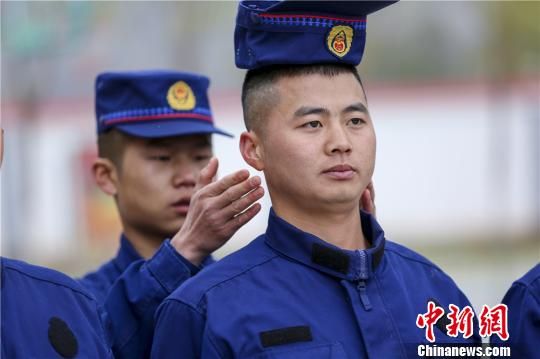 主页 社会民生 > 正文内容  中新网兰州5月8日电 (史静静 张小军)"4月